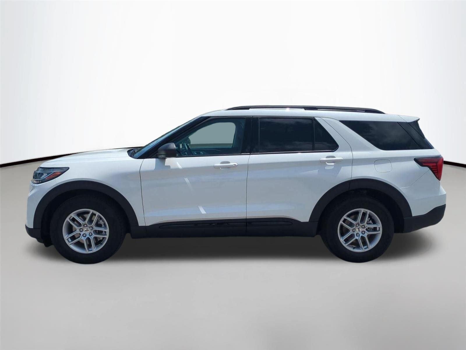 New 2026 Star White Metallic Tri-Coat Ford Active image 2