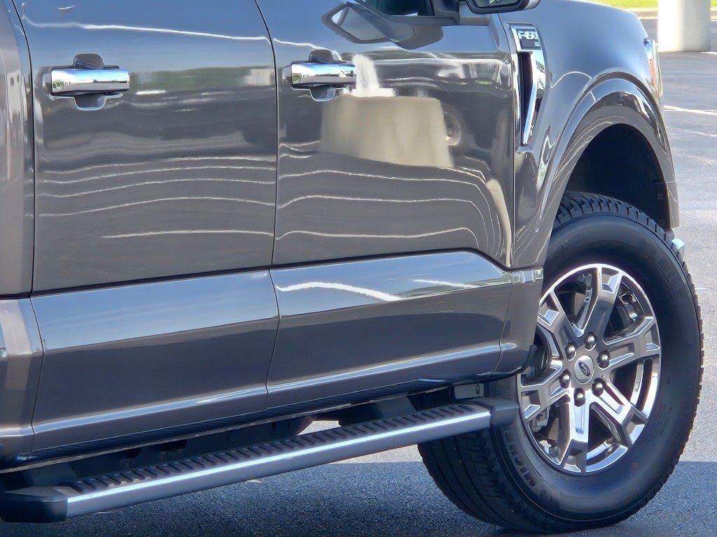 Certified Used 2023 Stone Gray Metallic Ford XLT image 12