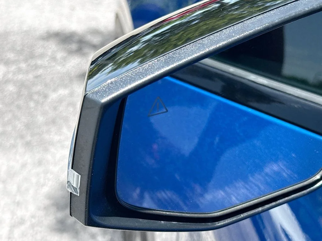 Used 2025 Blue Kia X-Line image 18