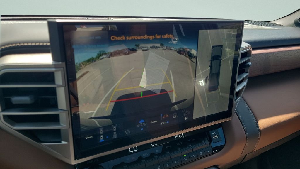 2026 Toyota Tundra 1794 Edition - Photo 18