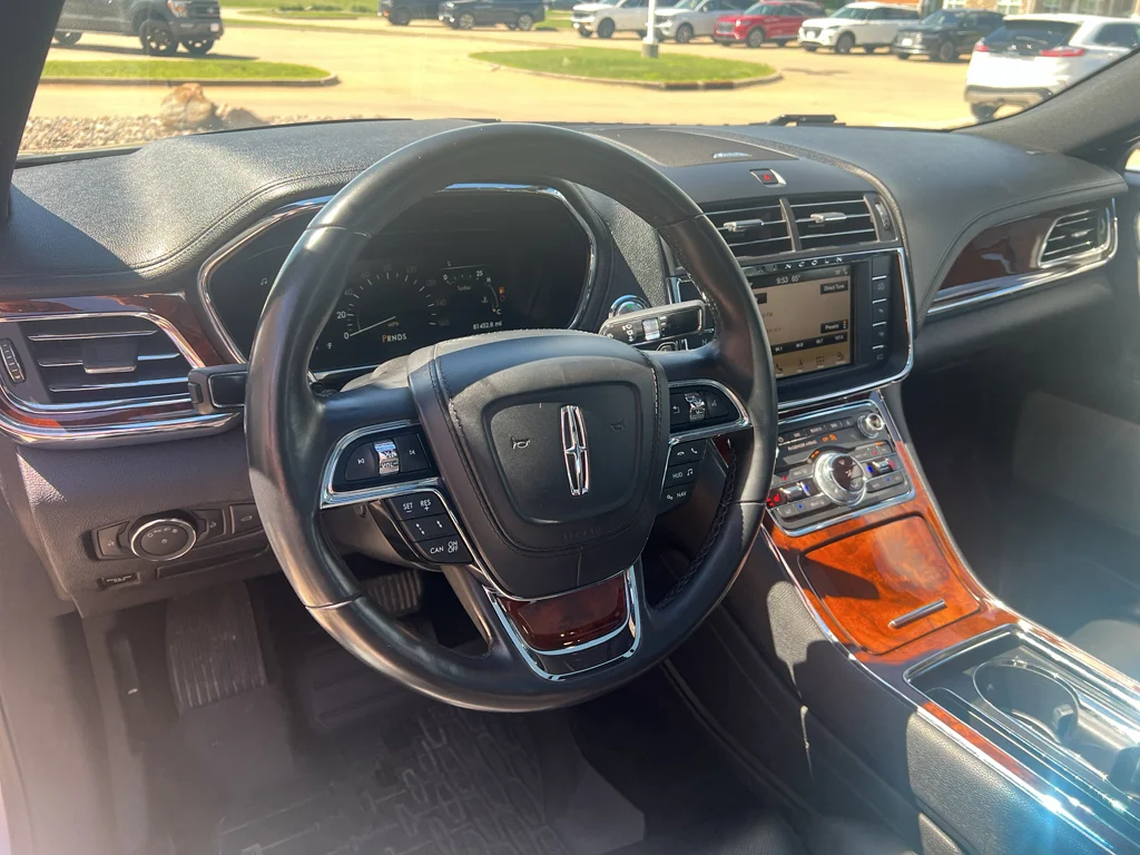 Used 2018 Ingot Silver Metallic Lincoln Reserve image 13