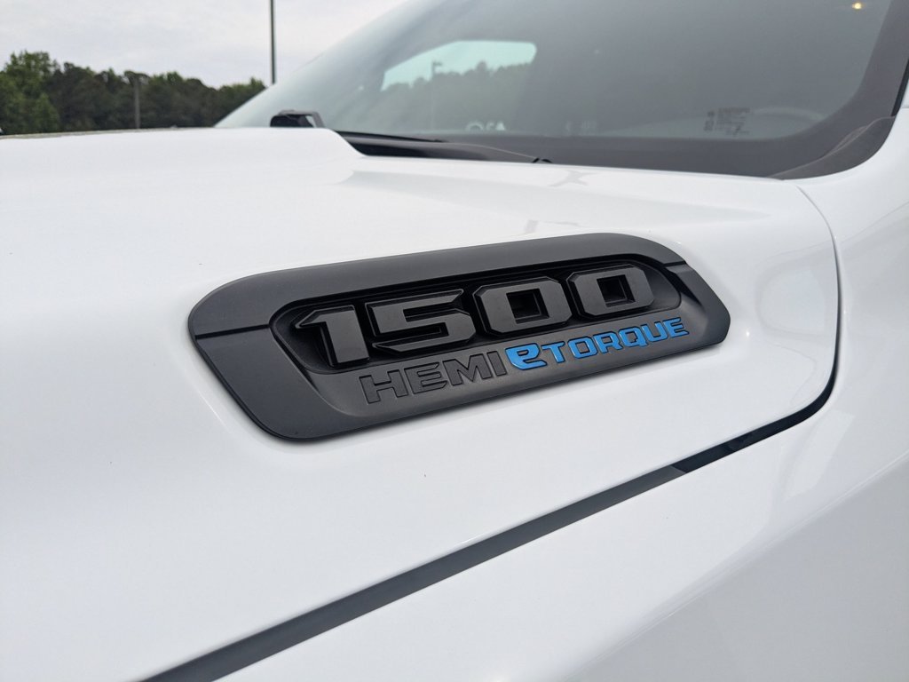 Used 2022 Bright White Clearcoat Ram Big Horn image 29