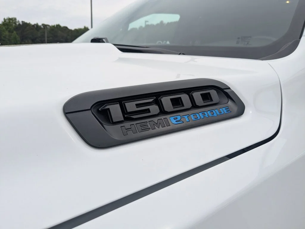Used 2022 Bright White Clearcoat Ram Big Horn image 29