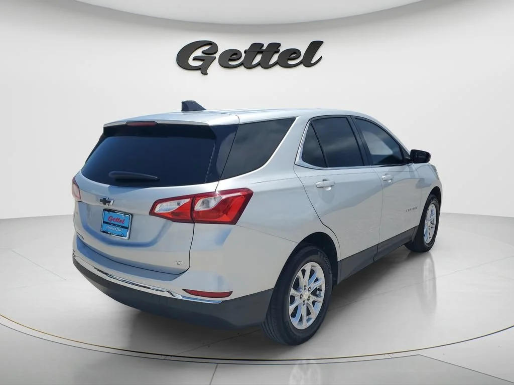 Used 2020 SILVER ICE METALLIC Chevrolet LT image 5