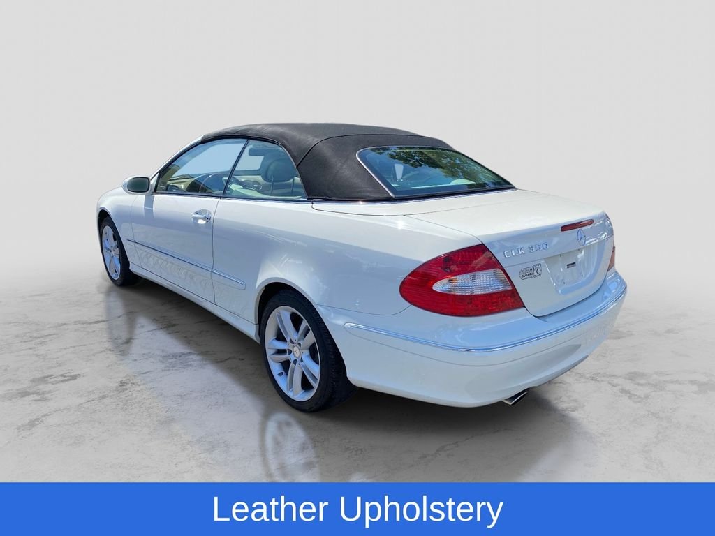 Used 2008 White Mercedes-Benz CLK 350 image 3
