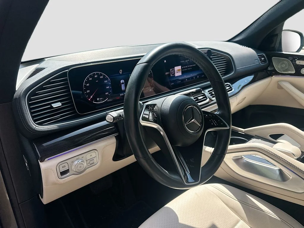 Used 2024 Gray Mercedes-Benz GLE 450 image 9
