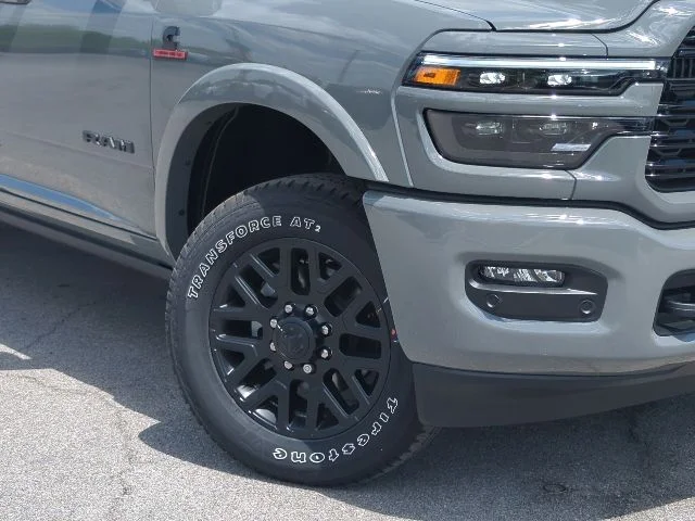 New 2026 Ceramic Gray Clear-Coat Exterior Paint RAM Limited image 2