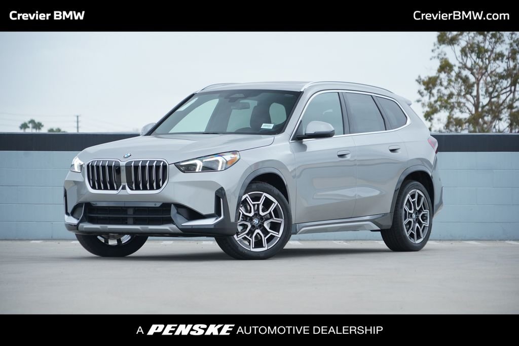 New 2026 Space Silver Metallic BMW xDrive28i image 1