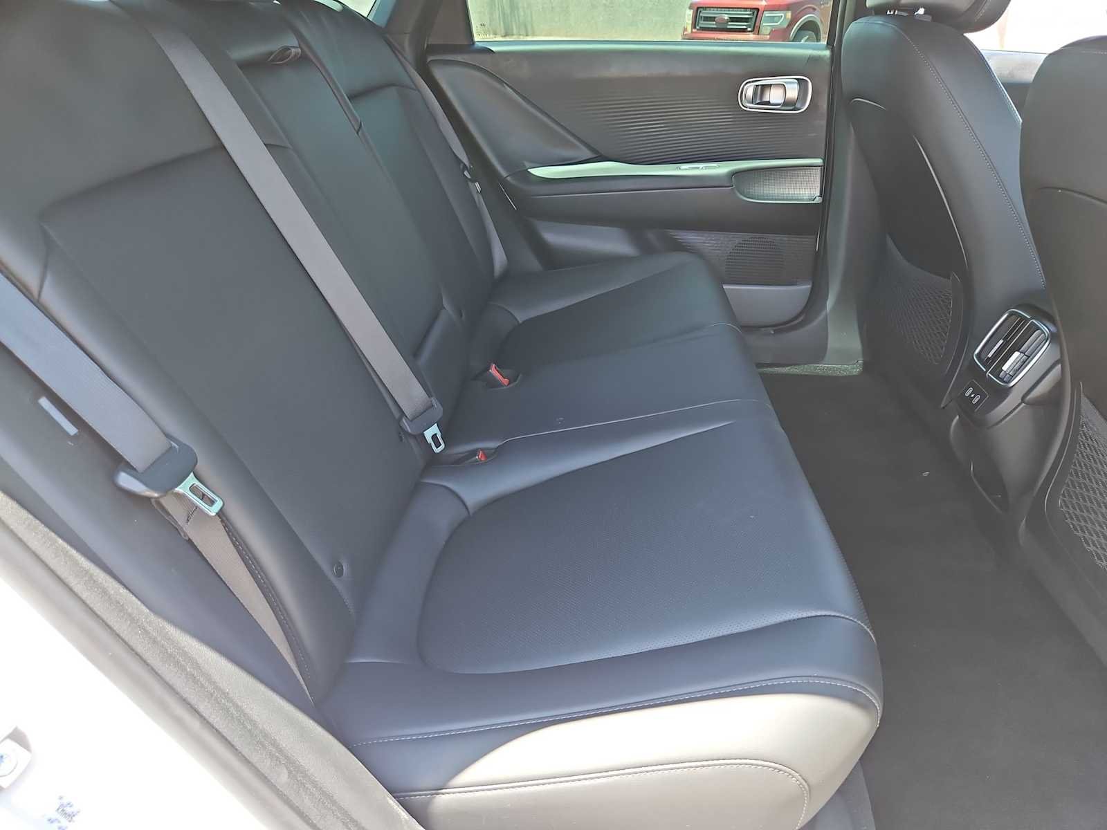 Certified Used 2024 Serenity White Hyundai Limited image 19