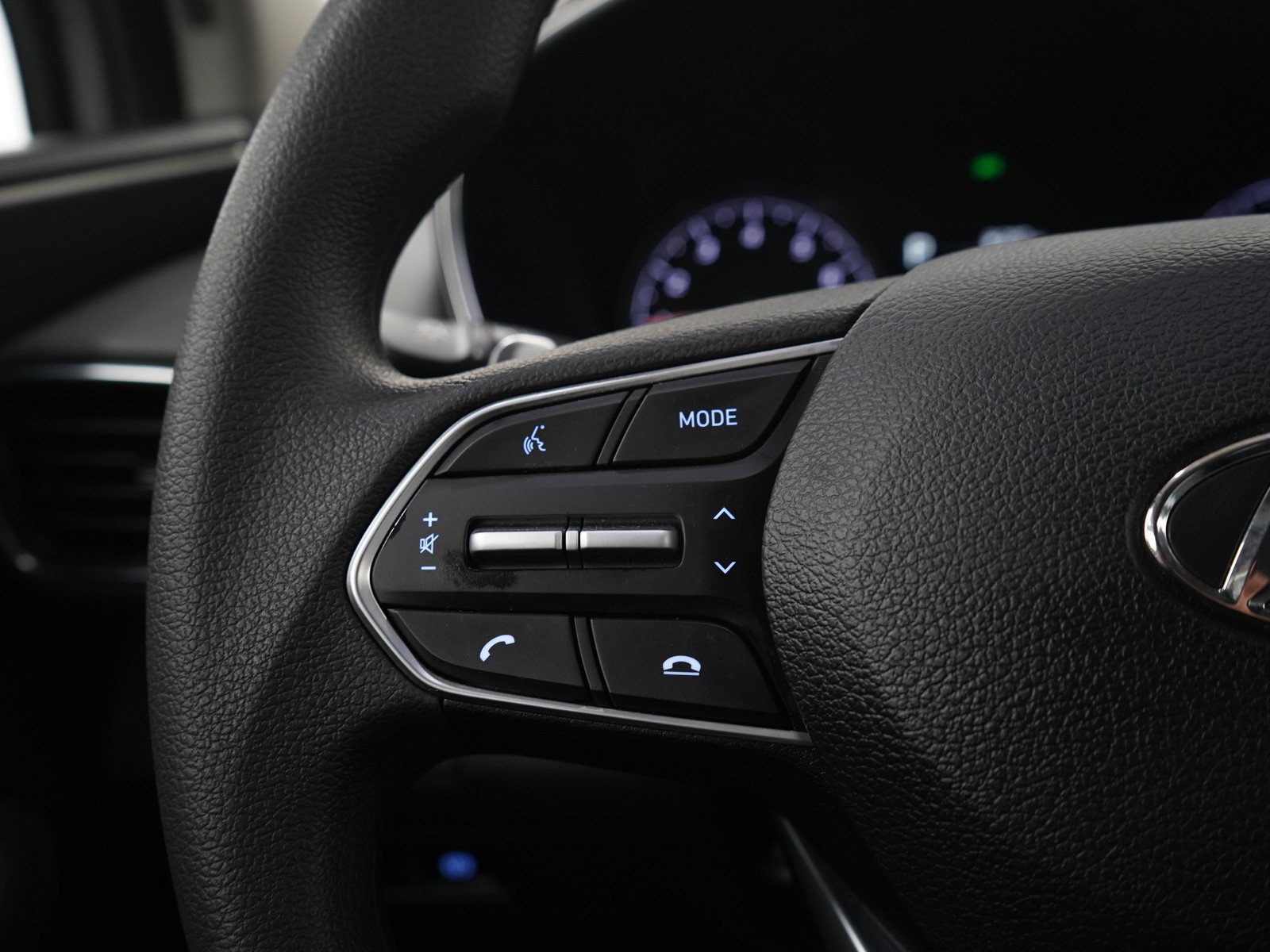 2023 Hyundai Santa Fe SE - Photo 23