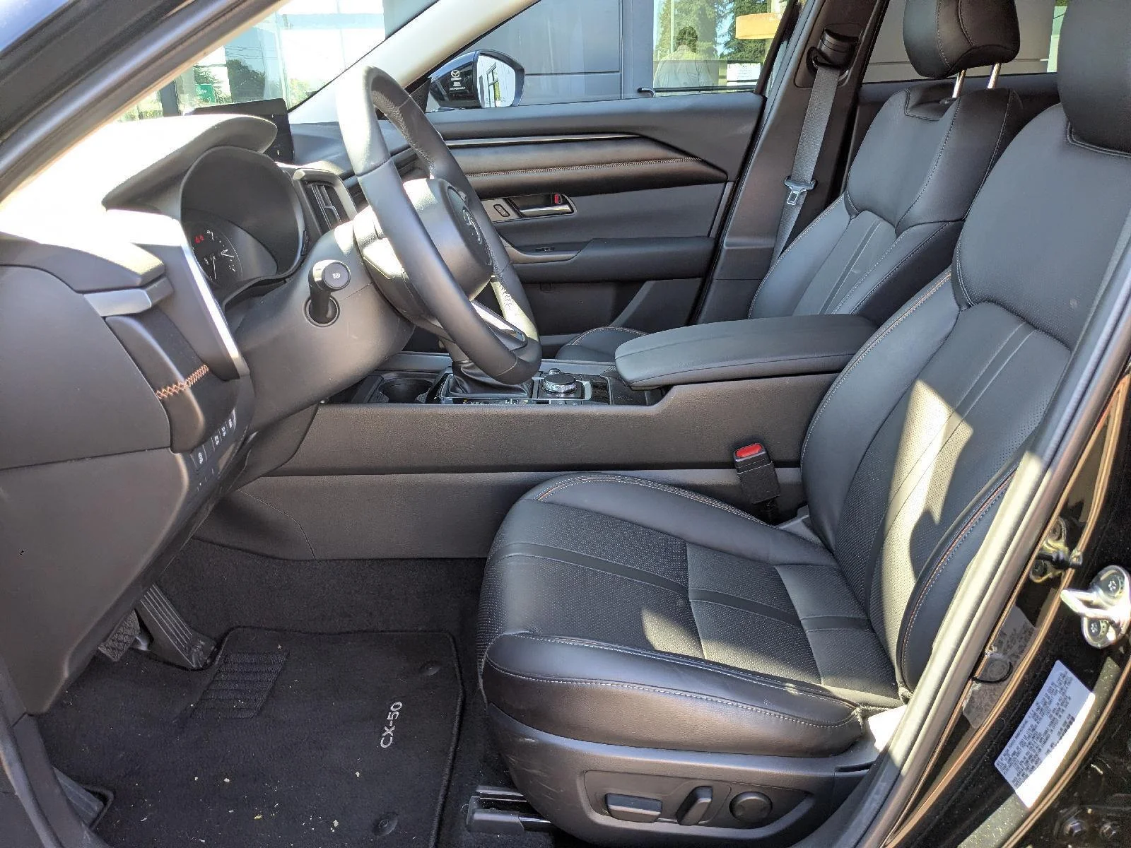 2026 Mazda CX-50 Premium - Photo 18