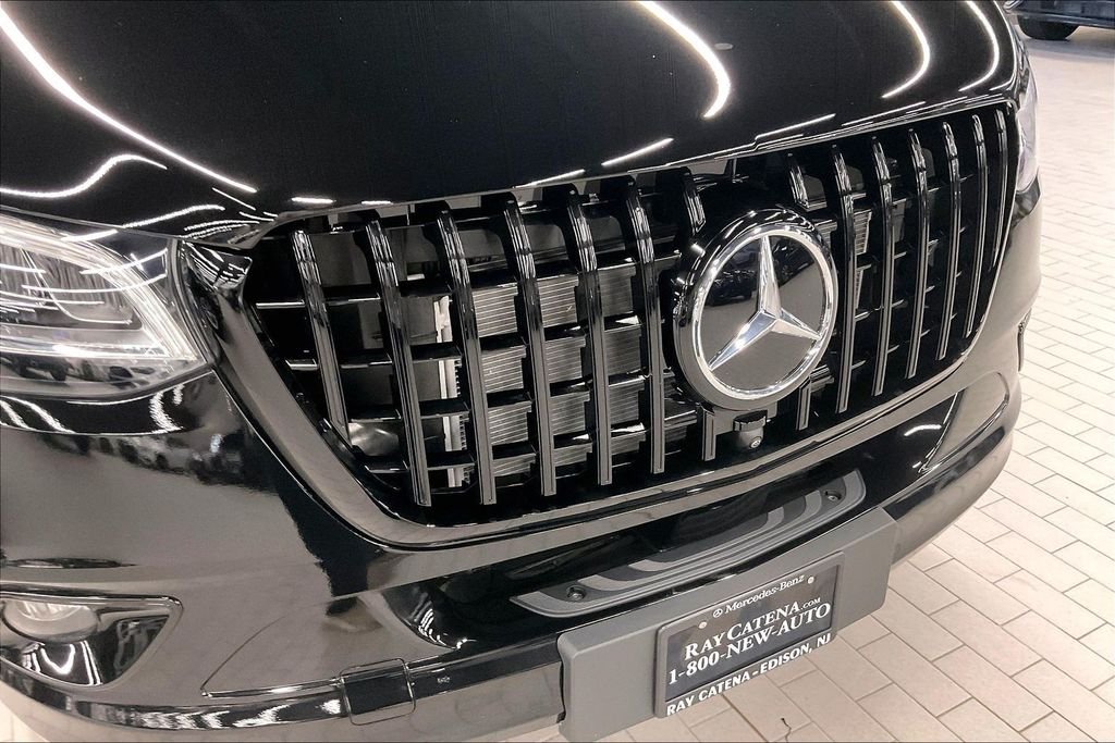 Used 2025 Black Mercedes-Benz Cargo 144 WB image 22