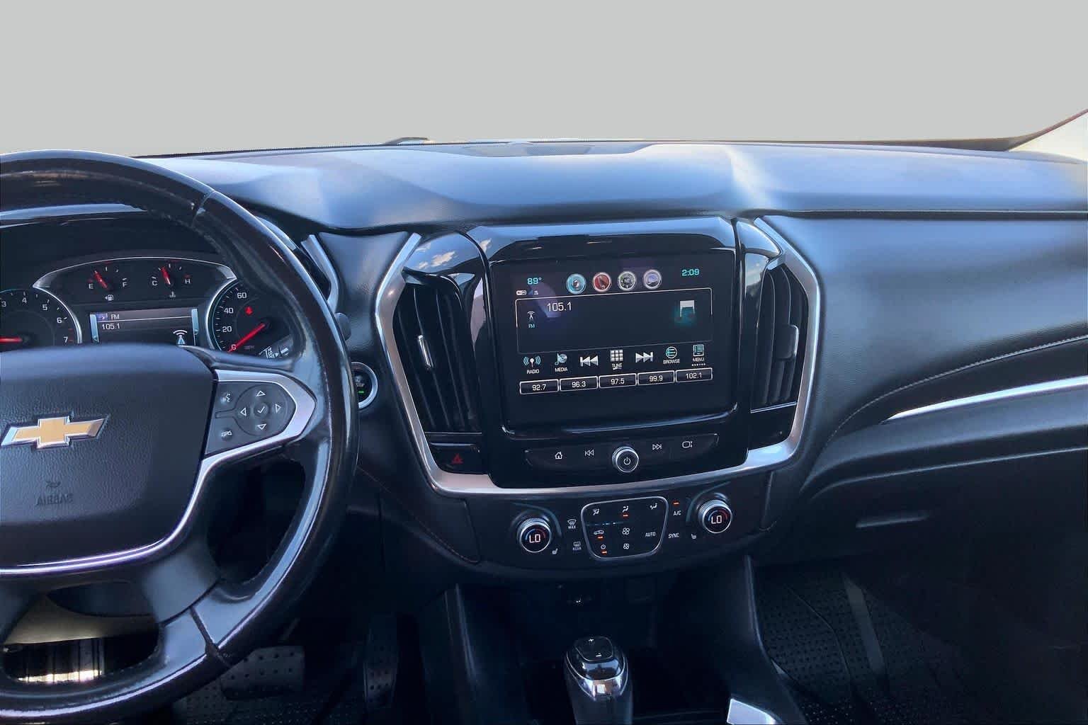 Used 2018 Mosaic Black Metallic Chevrolet LT Cloth image 7