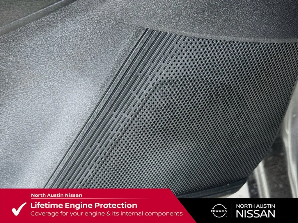 New 2027 Gray Nissan S image 22