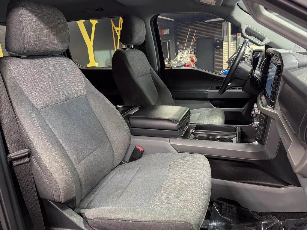 Used 2022 Antimatter Blue Metallic Ford XLT image 28