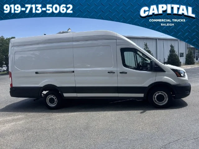 Used 2024 White Ford Base image 5