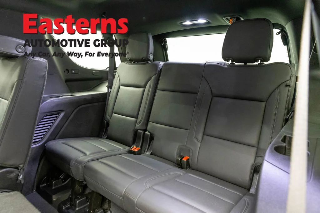 Used 2025 Gray Chevrolet LT image 28