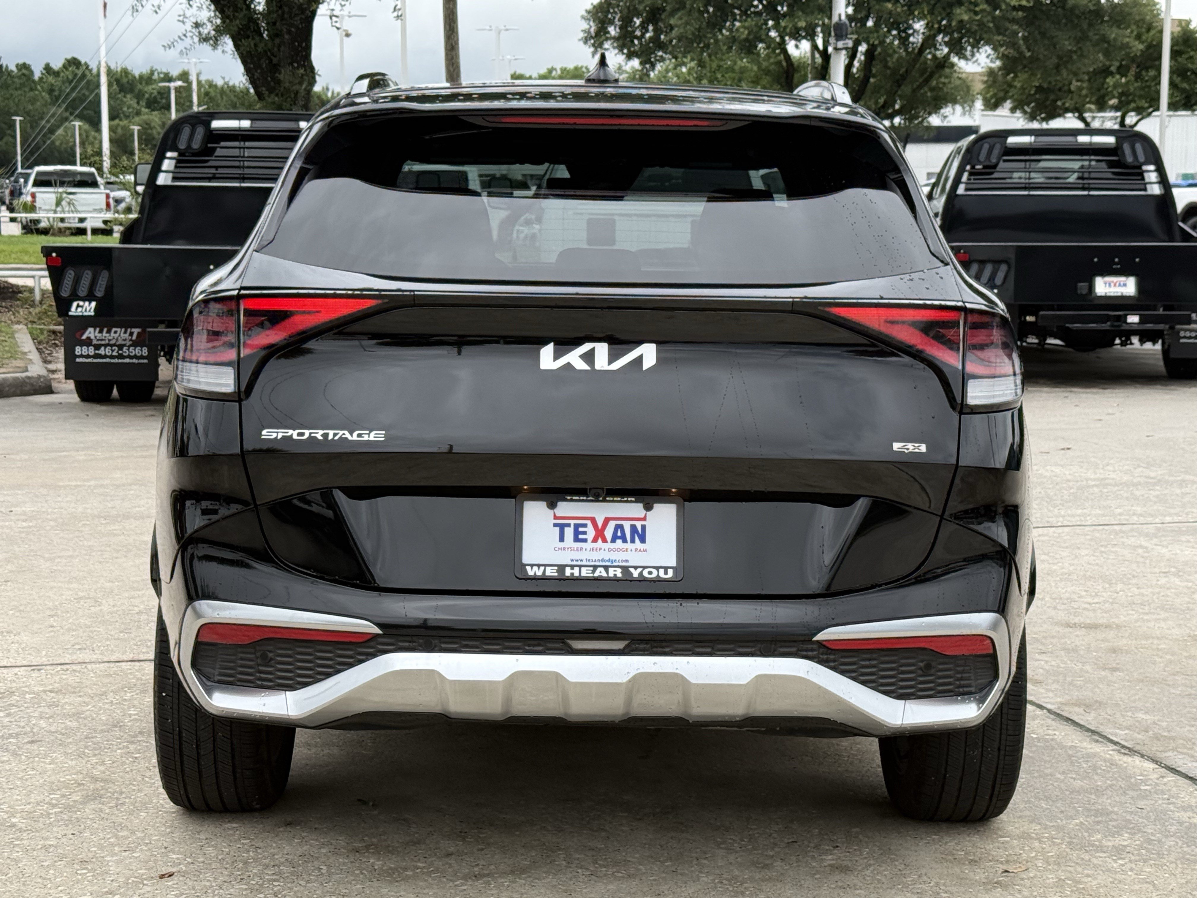 Used 2024 Ebony Black Kia SX-Prestige image 5