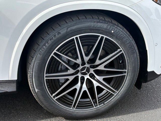 New 2026 Polar White Mercedes-Benz AMG® GLC 43 4MATIC® SUV image 28