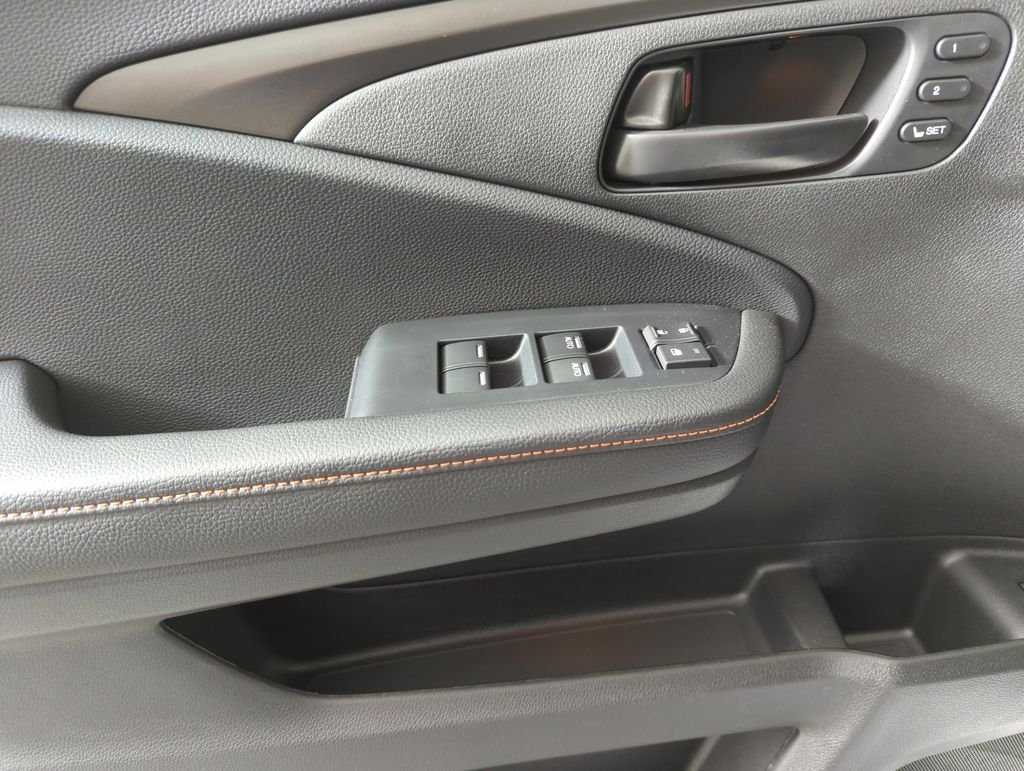 2025 Honda Ridgeline TrailSport - Photo 14