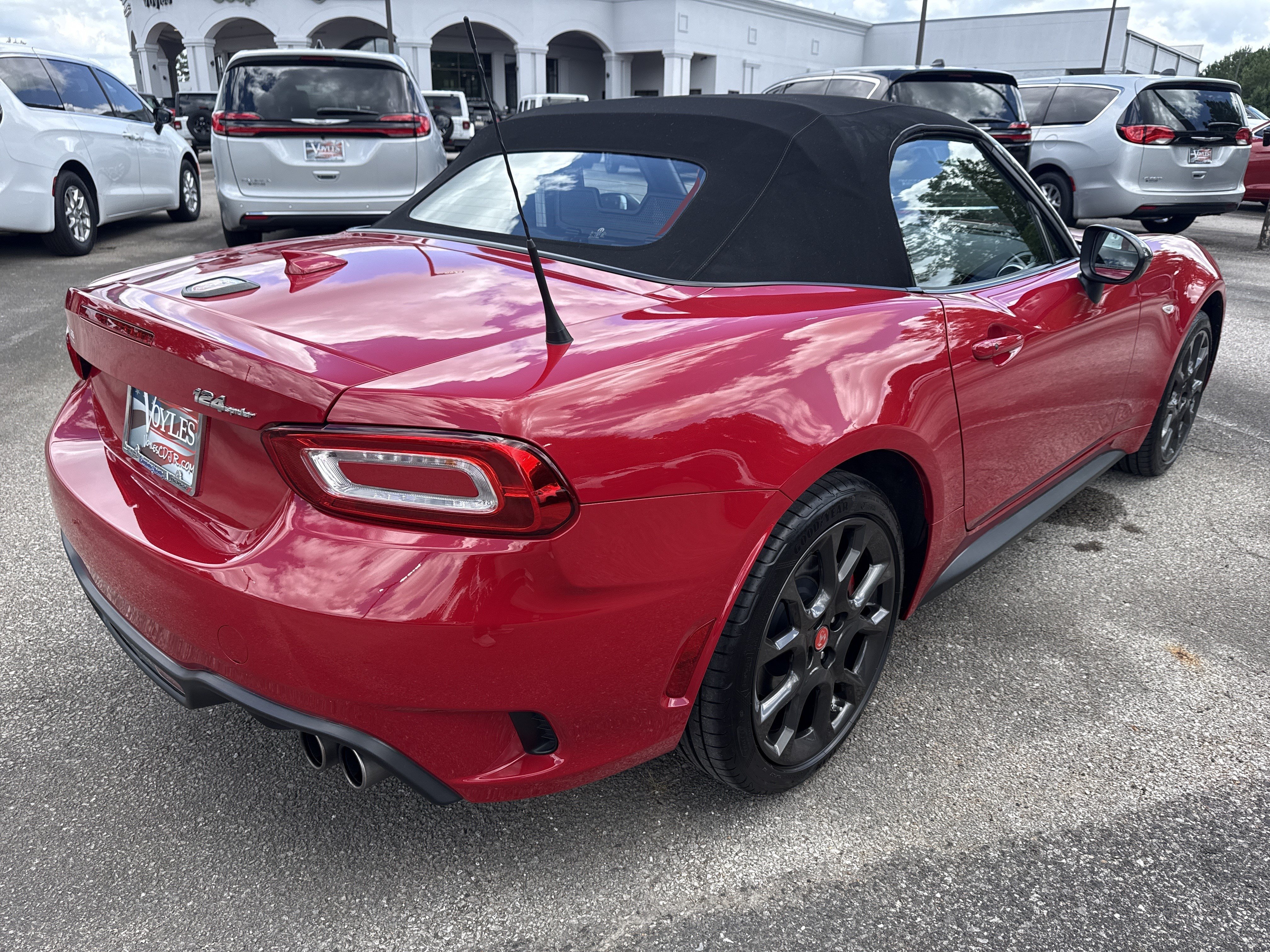 Used 2020 Hypnotique Red FIAT Abarth image 7