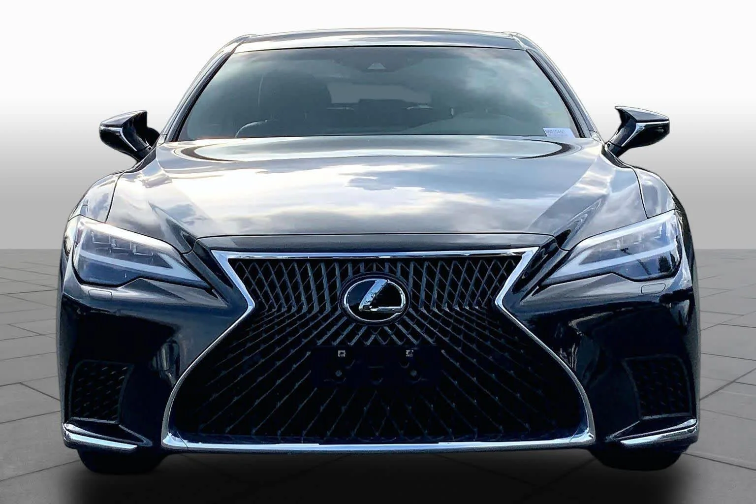 Certified Used 2022 CAVIAR Lexus  image 4