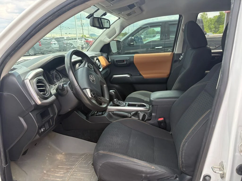 Used 2017 White Toyota SR5 image 2