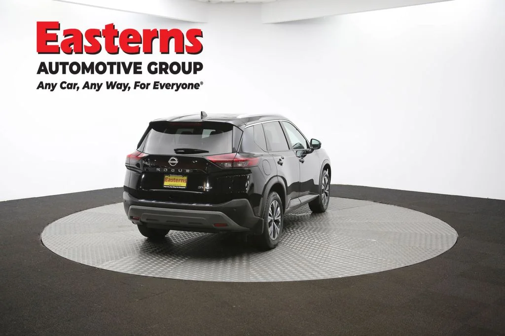 Used 2022 Black Nissan SV image 40