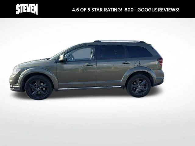 Used 2018 Green Dodge Crossroad image 9