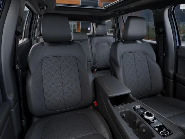 New 2027 Blue Jeep Overland image 29