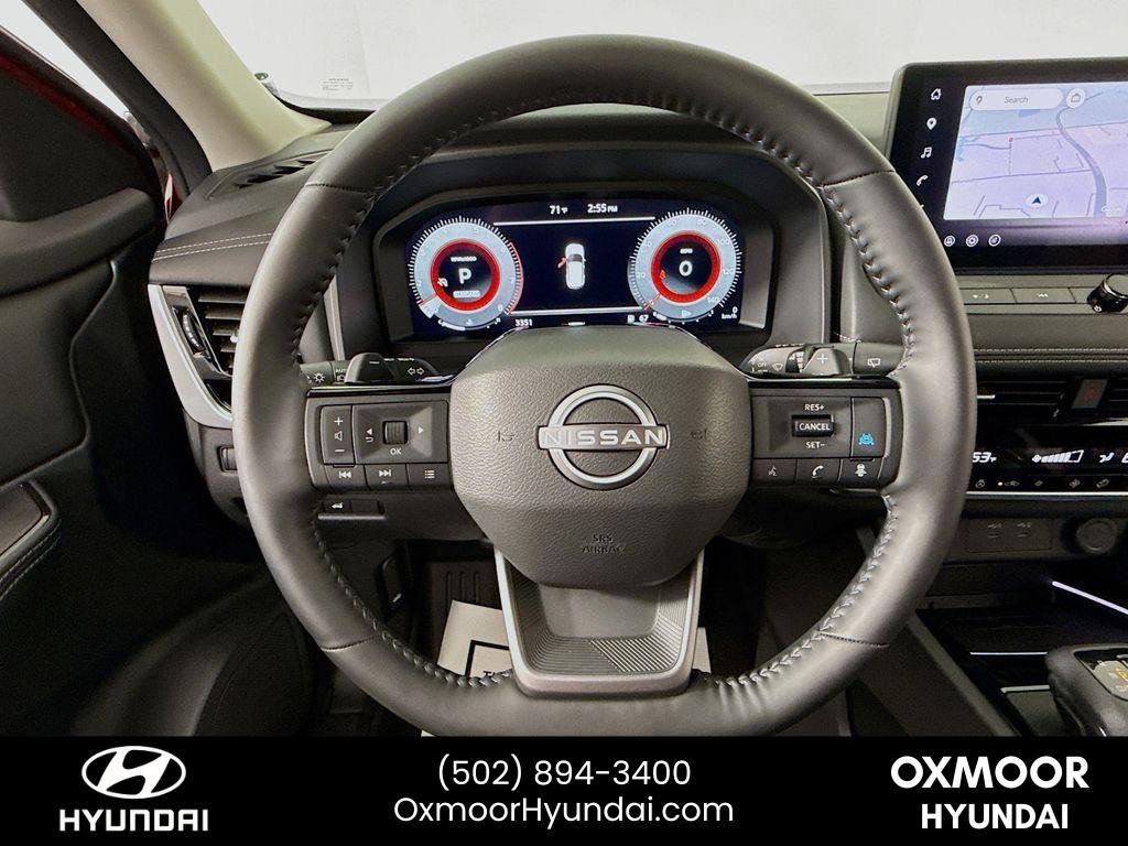 Used 2025 Scarlet Ember Tintcoat Nissan SL image 11