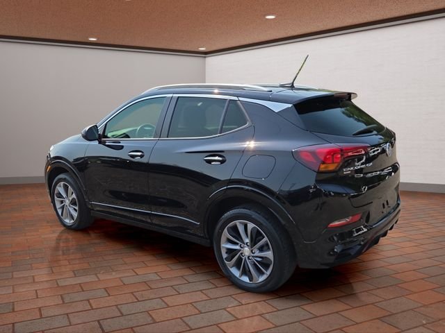 Used 2023 Ebony Twilight Metallic Buick Select image 30