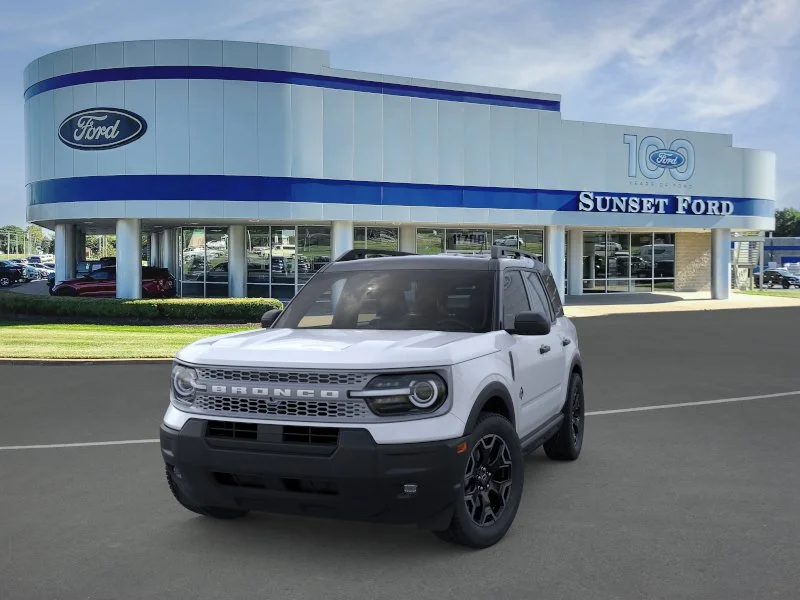 New 2026 Space White Metallic Ford Outer Banks image 2