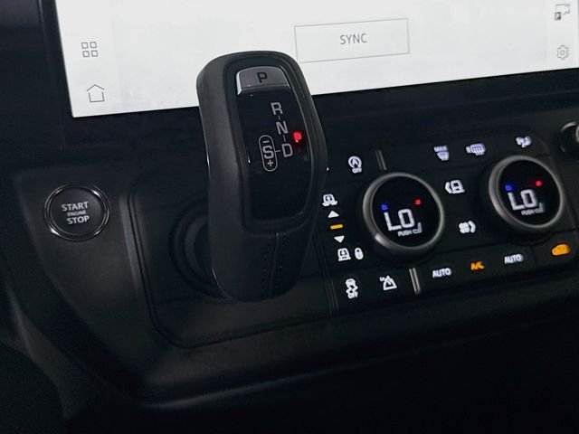 New 2026 Carpathian Grey Land Rover X-Dynamic SE image 19