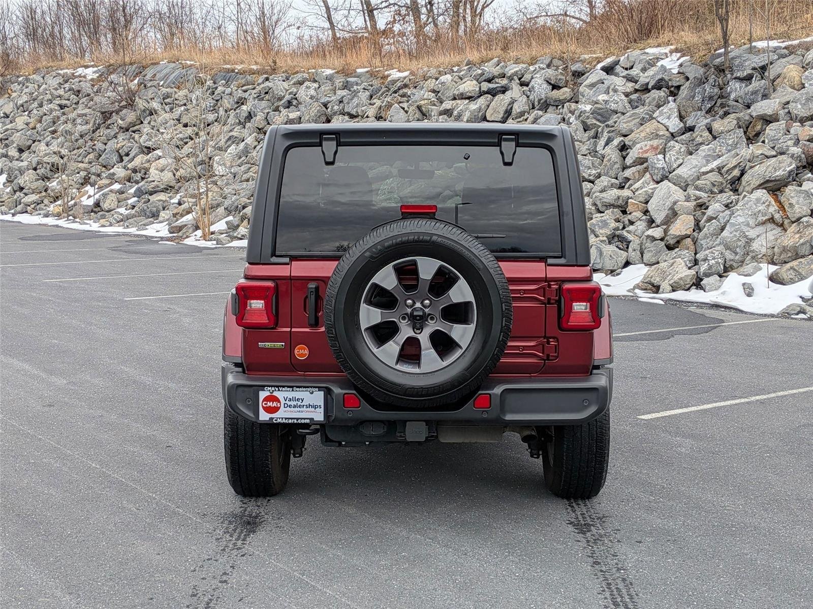 Used 2021 Snazzberry Pearlcoat Jeep Unlimited Sahara image 6
