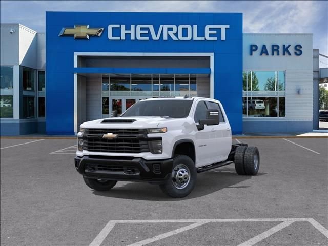 New 2026 Summit White Chevrolet Work Truck image 8