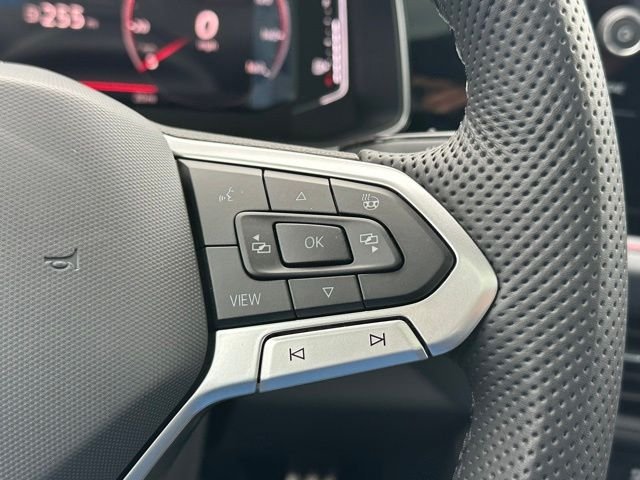 New 2026 Pure White Volkswagen 2.0T Autobahn image 37