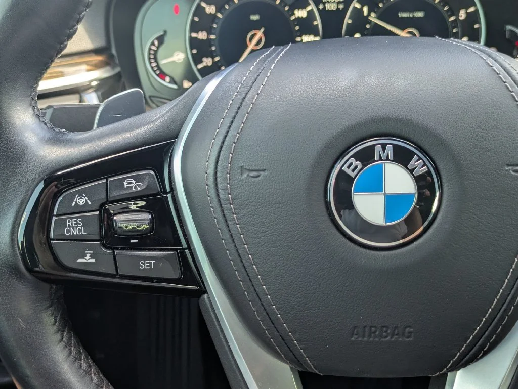 Used 2019 Silver BMW 530i image 15