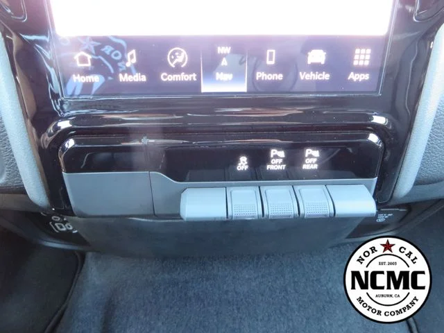 2025 RAM Ram 1500 Pickup Laramie - Photo 28