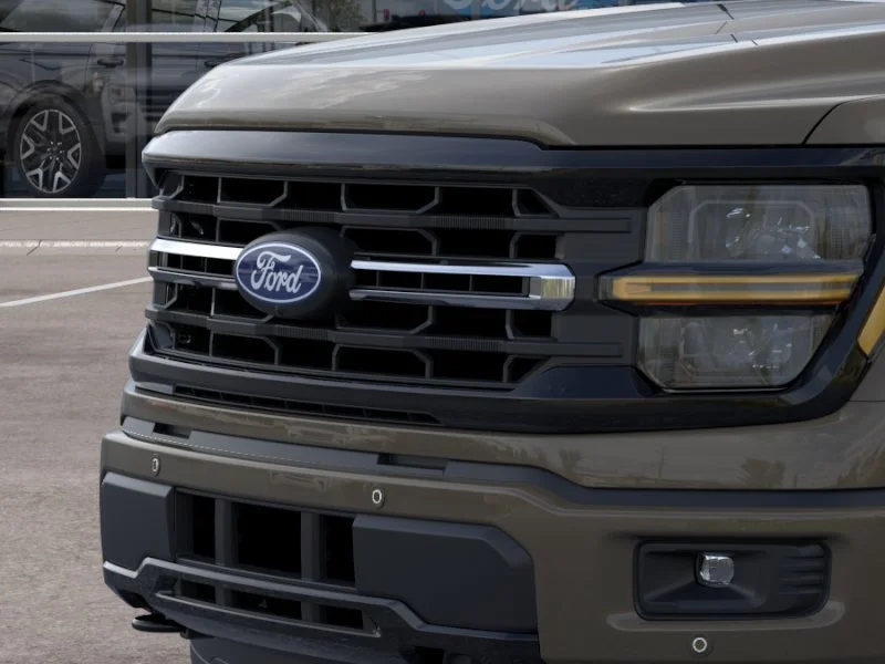New 2026 Marsh Gray Ford XLT image 18