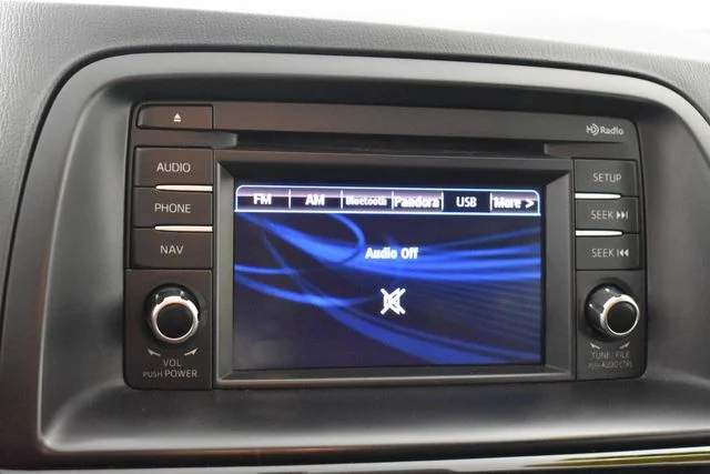 Used 2014 Silver Mazda Touring image 28