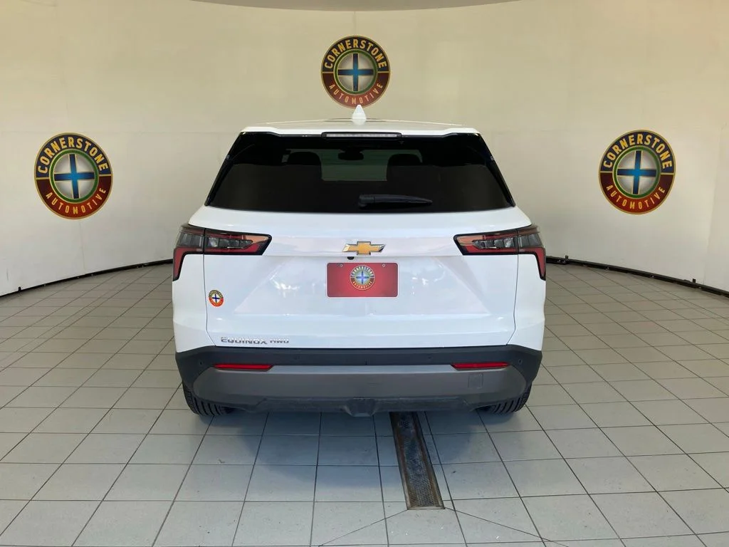 Used 2026 White Chevrolet LT image 22