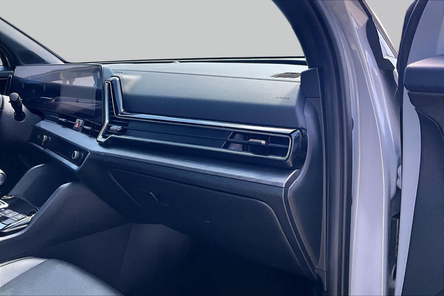 Used 2024 Wolf Gray/Ebony Black Roof Kia X-Pro image 16