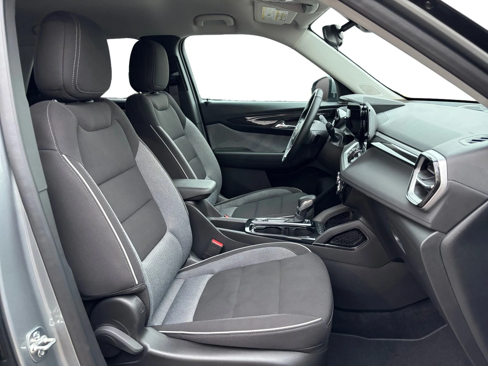 Used 2026 Gray Chevrolet LT image 17