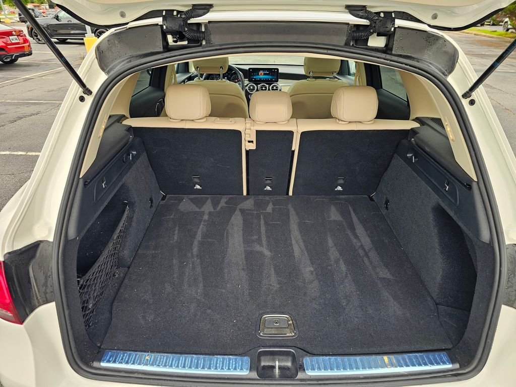 2022 Mercedes-Benz GLC GLC300 - Photo 25