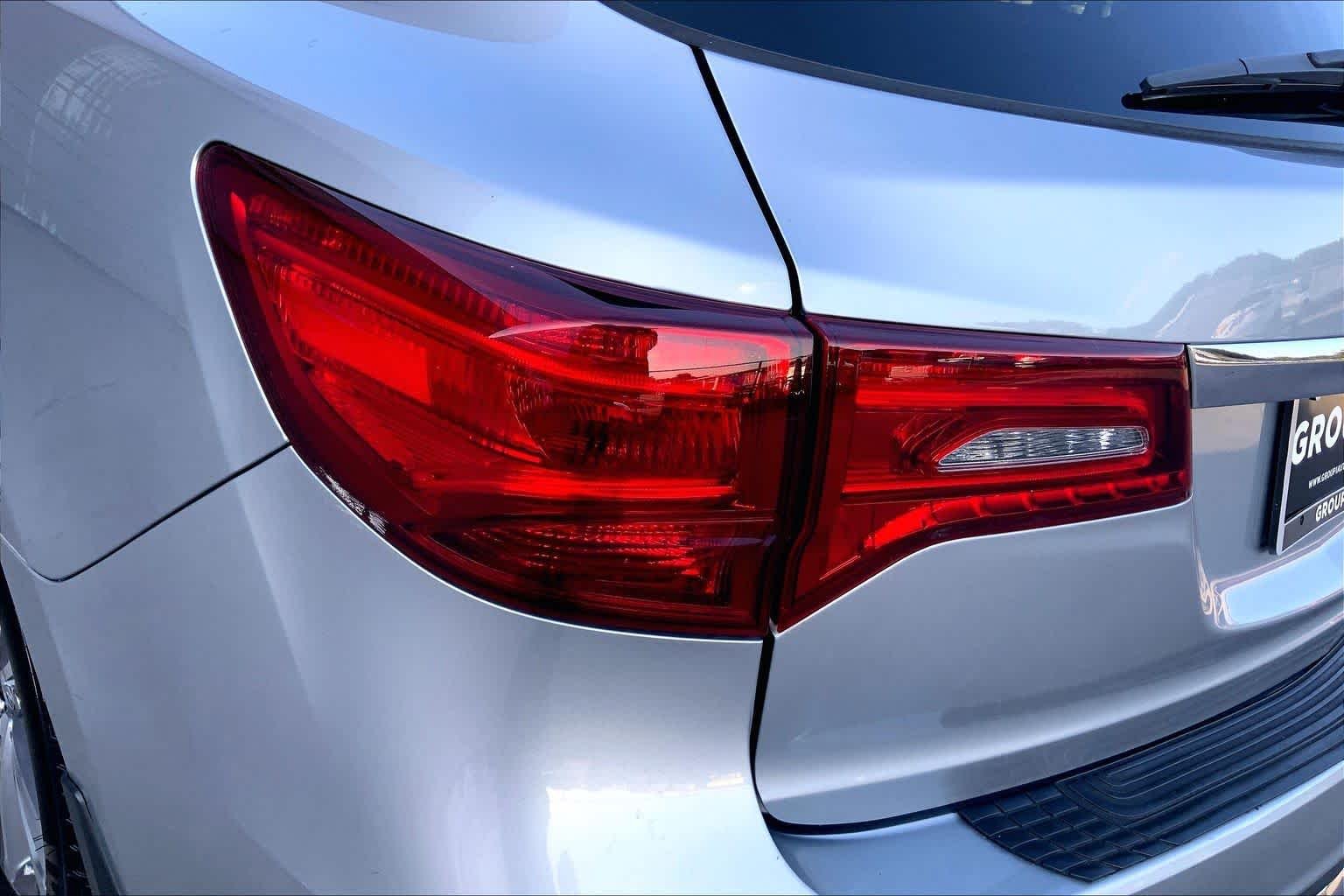 Used 2020 Lunar Silver Metallic Acura  image 29