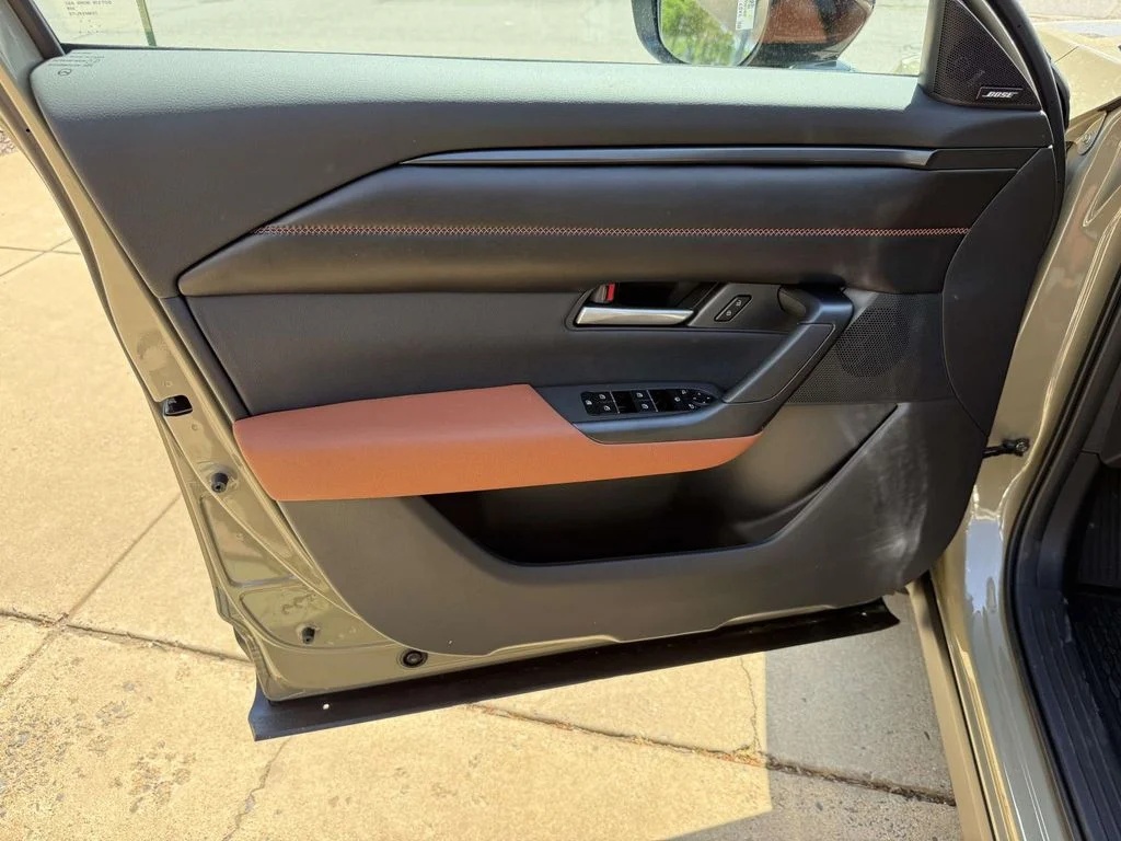 New 2026 Sand Metallic Mazda 2.5 Turbo Meridian Edition image 32