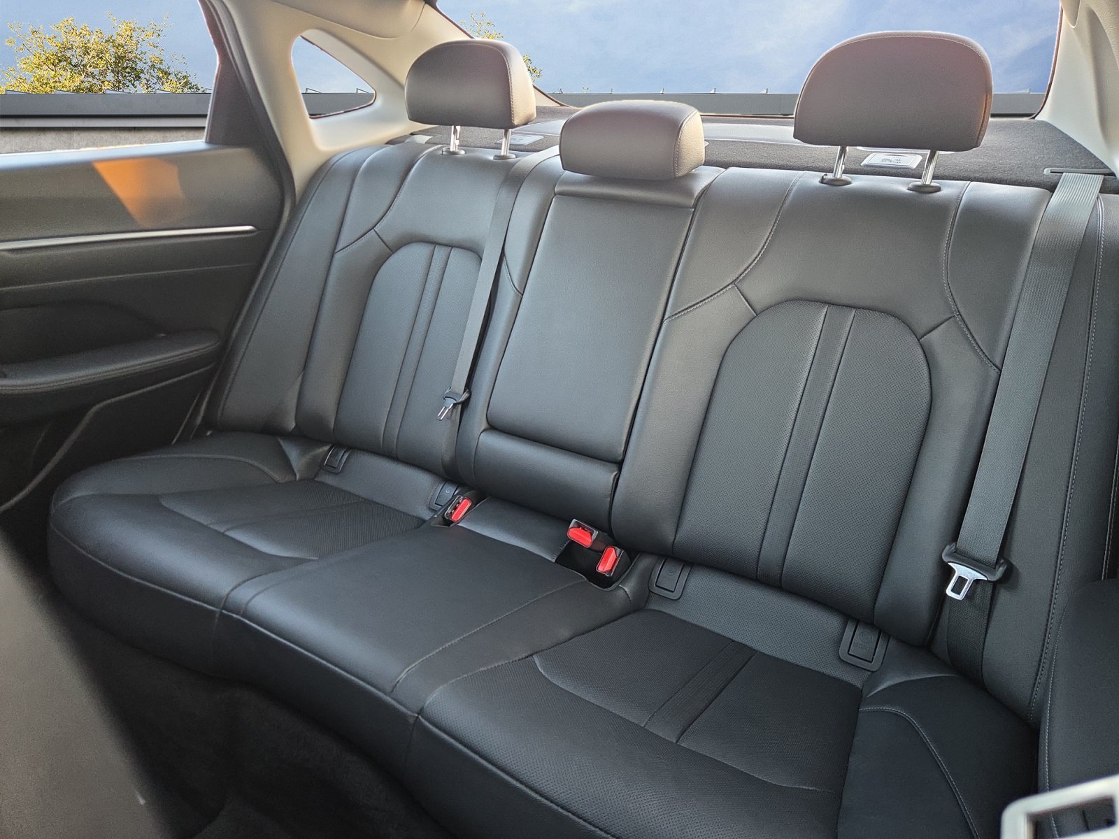 Certified Used 2023 Gray Hyundai Limited image 13