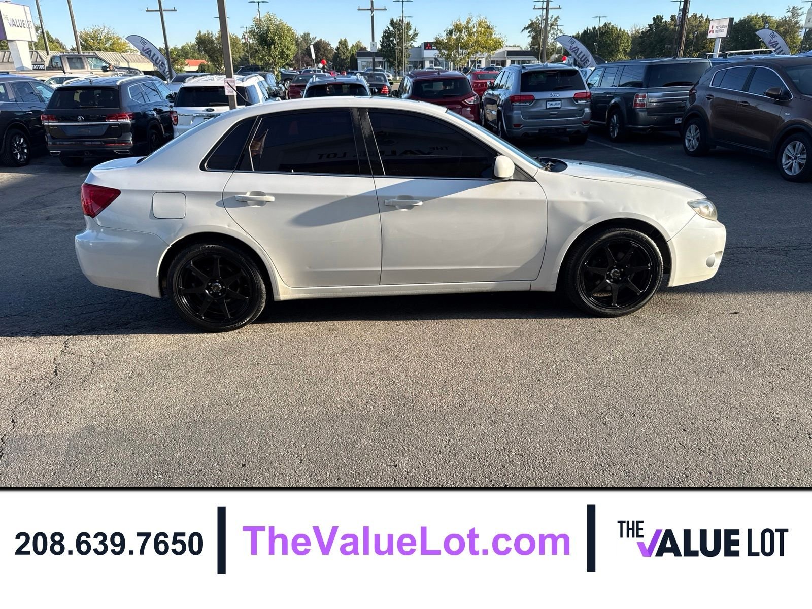 Used 2010 White Subaru 2.5i image 3