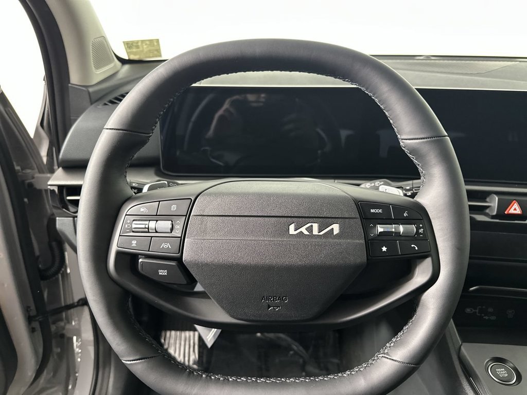 New 2027 Wolf Gray Kia S image 5